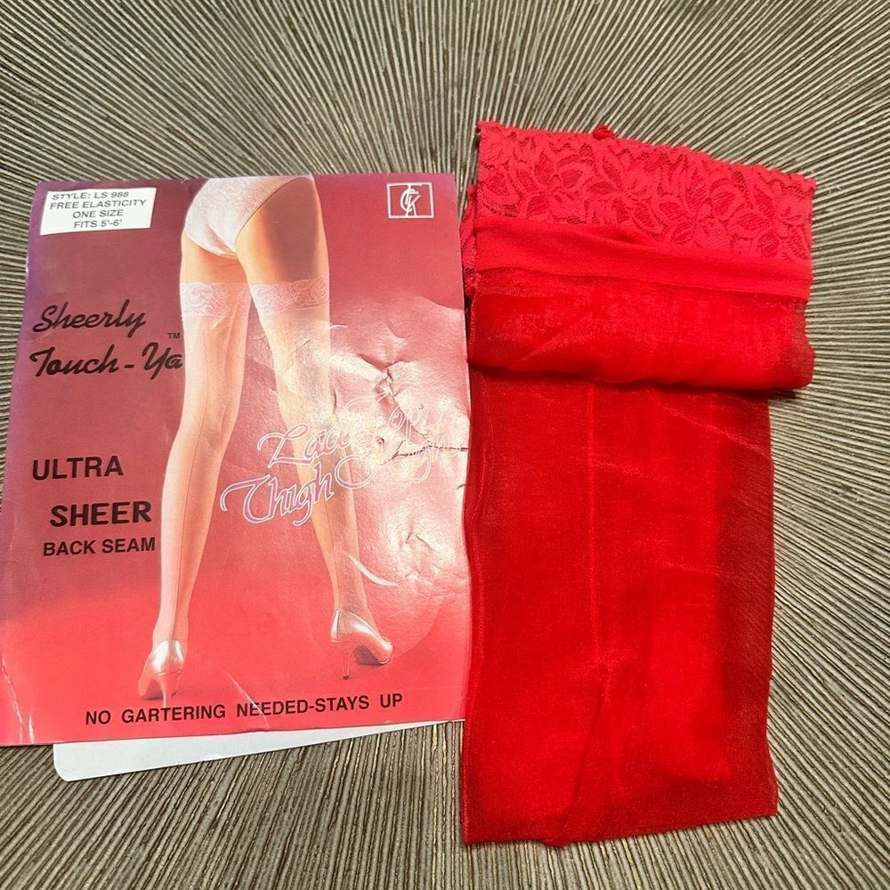 Red sheet lace top thigh highs
